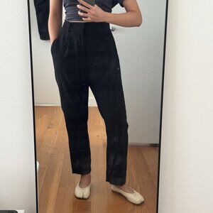Tailored suit pants / trousers